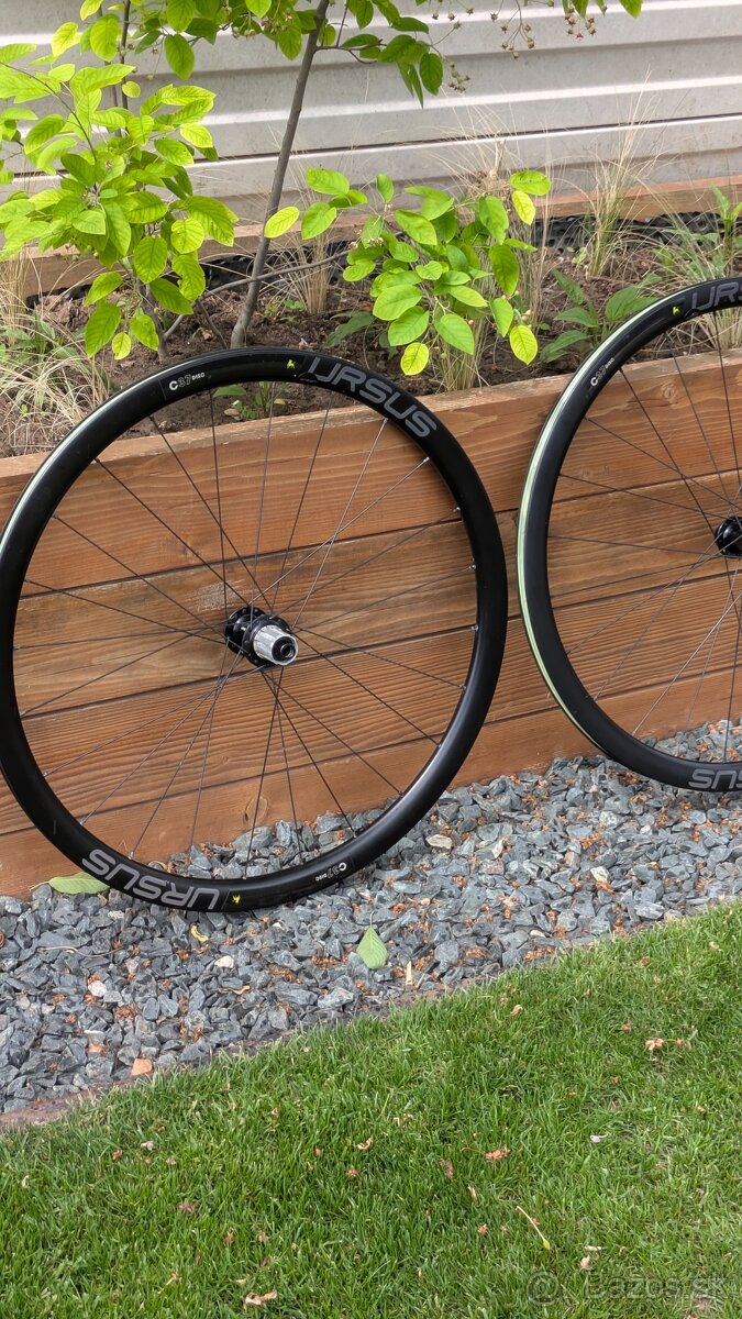 Karbónove kolesá URSUS C37 Disc