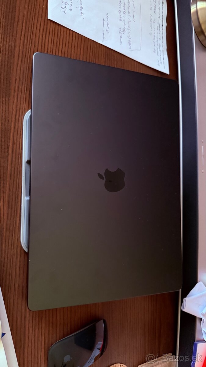 Predám McBook pro 16” 16GB/512GB SSD M3 čip