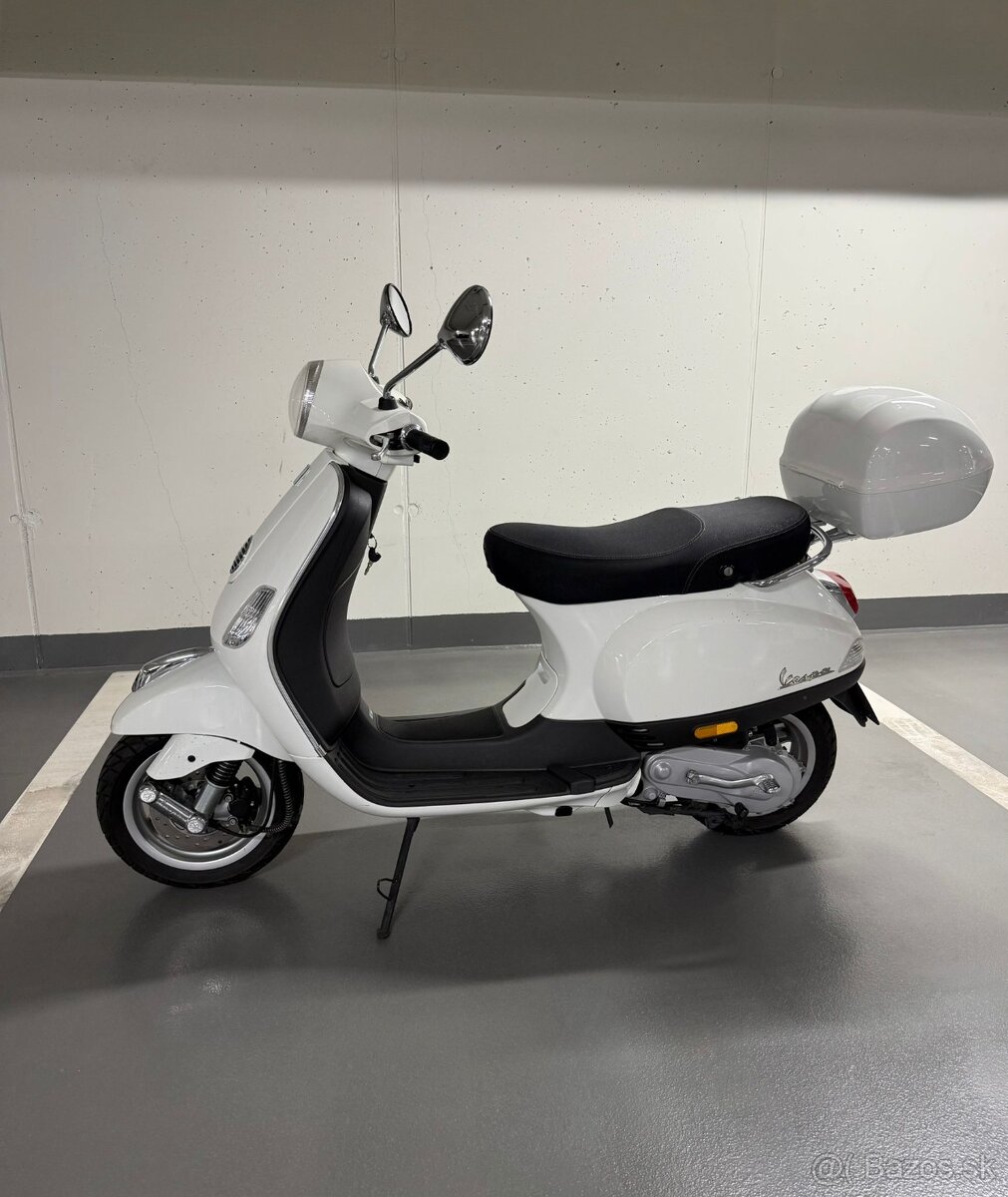 Vespa 50 LX 3.2kw, model 2012