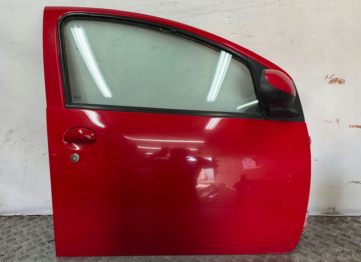 Toyota Aygo I 2005- pravé predné dvere