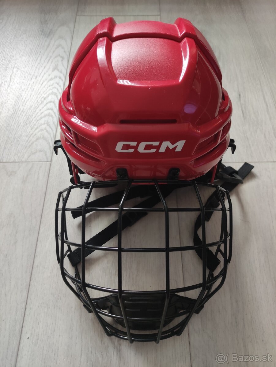 Predám hokejovú prilbu CCM Tacks S