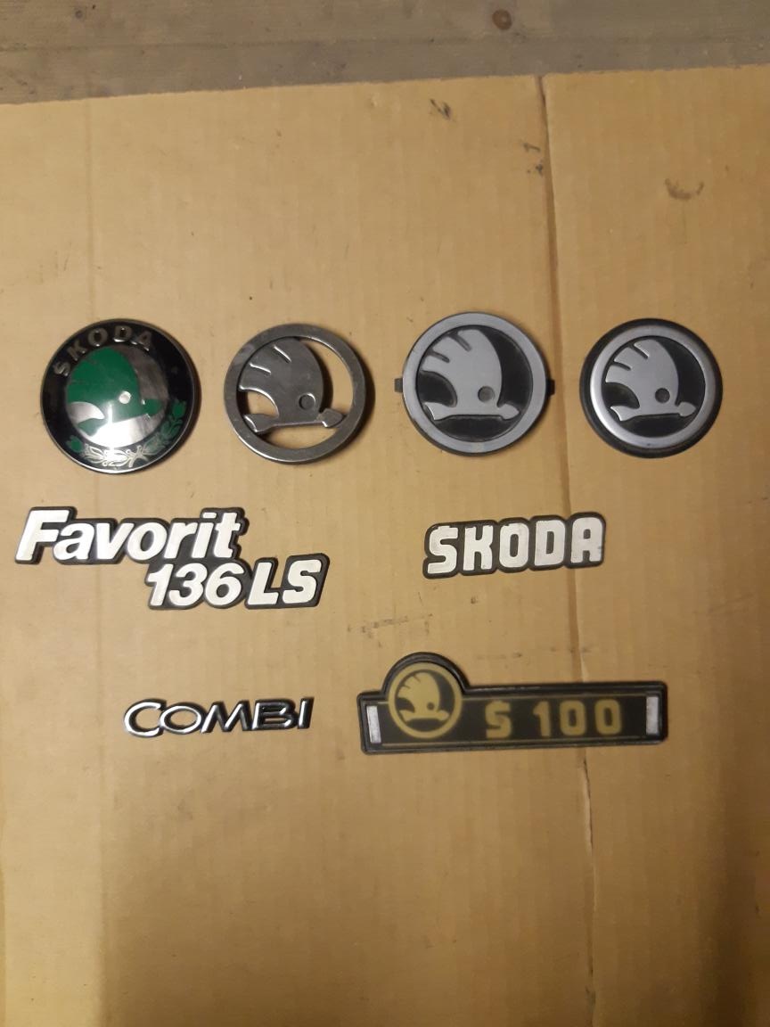 Zrcátka  ,znaky  , štítky ,,ventilátory atd .