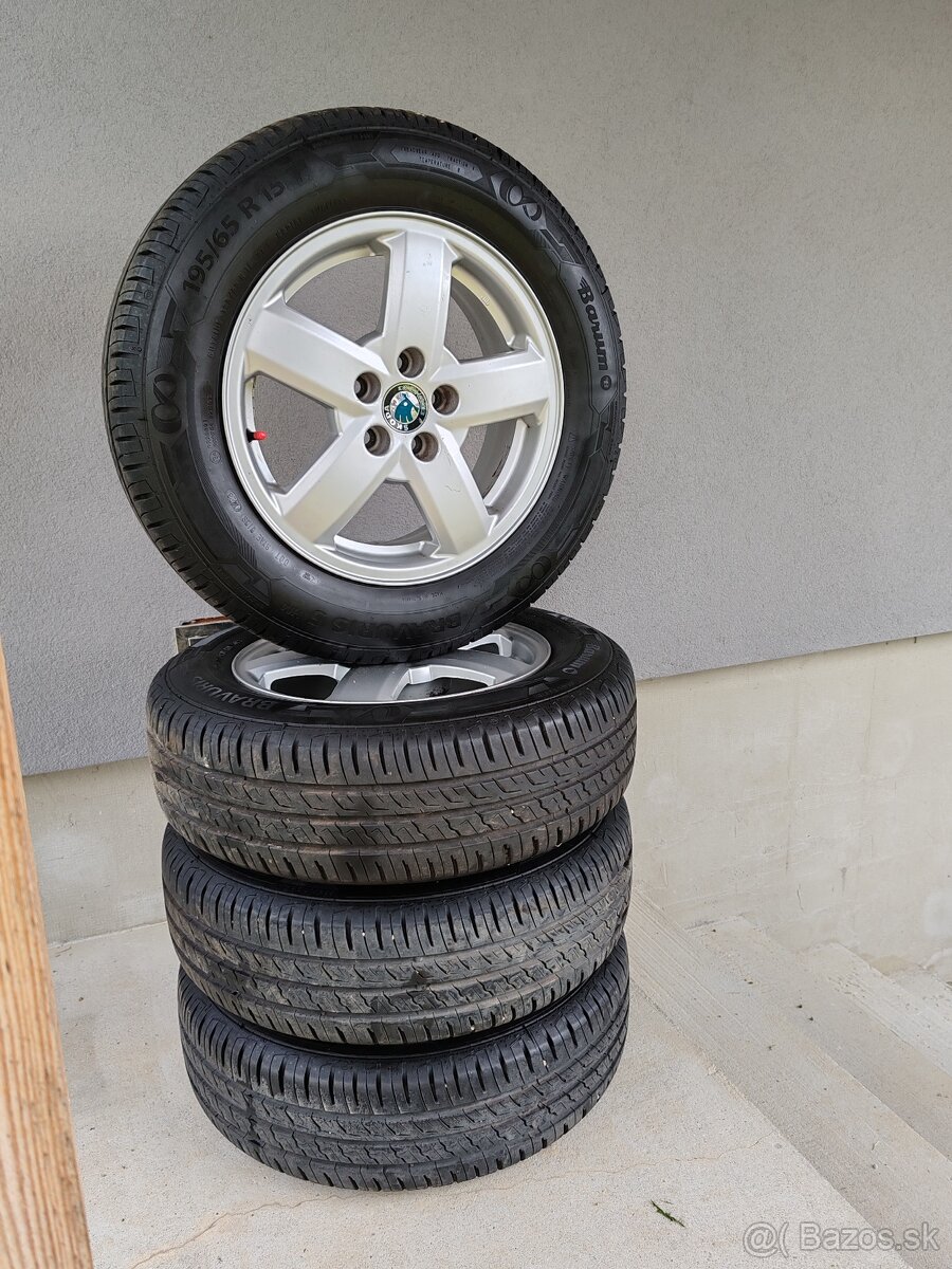 Škoda Trinity 5x100 r15