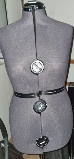 Krajčírska figurína - nastavovacia