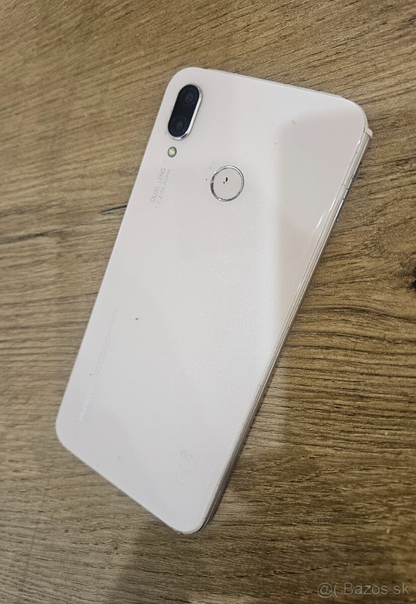 Huawei p20 lite..ma nefunkčný displej