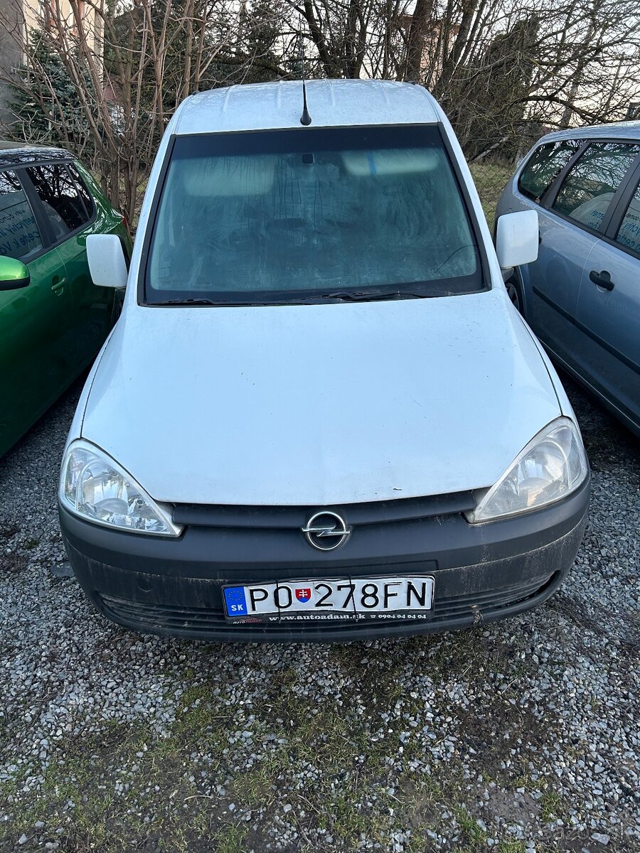 Predám Opel Combo 2-miestne