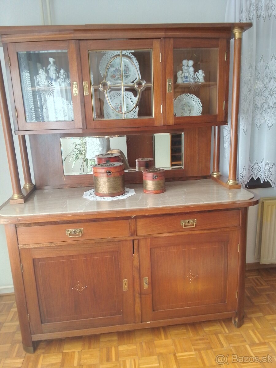 Secesny pribornik