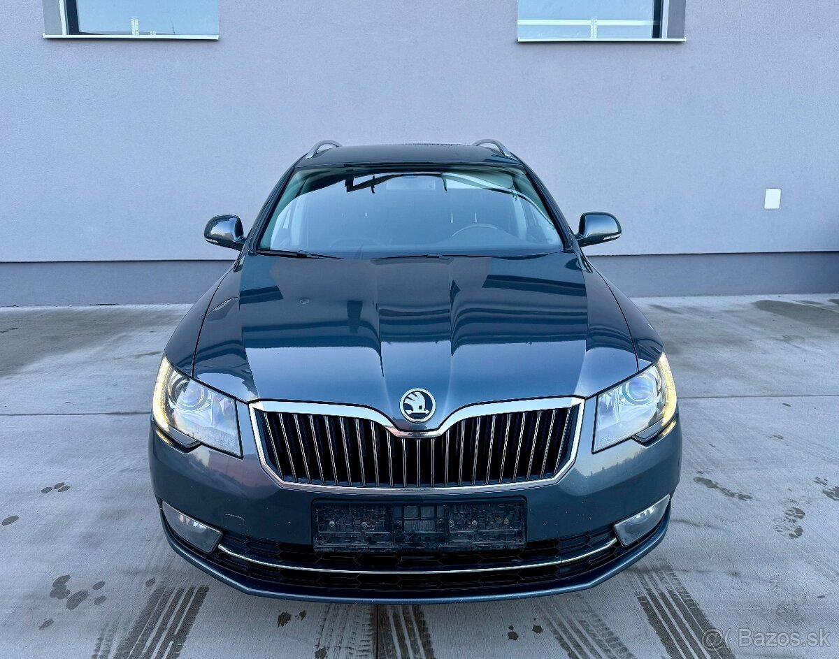 ŠKODA SUPERB COMBI II FACELIFT 4X4 2.0TDI DSG 2015 ROK TOP