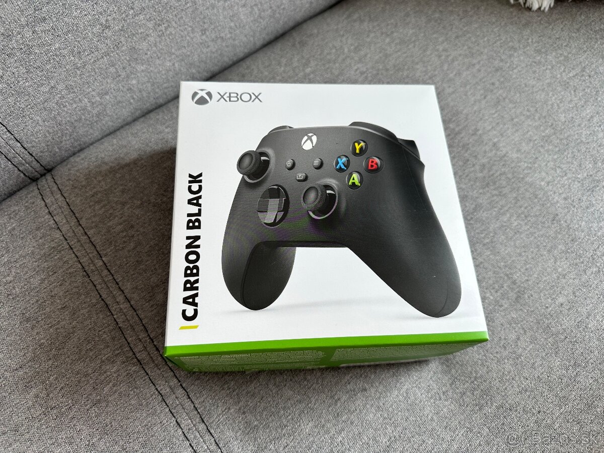Xbox Wireless Controller Carbon Black