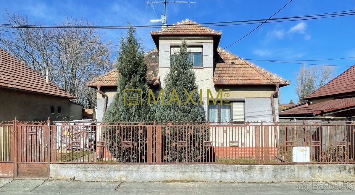 Rodinný dom, 3-izbový, ideálna rekonštrukcia, Gábora Steiner