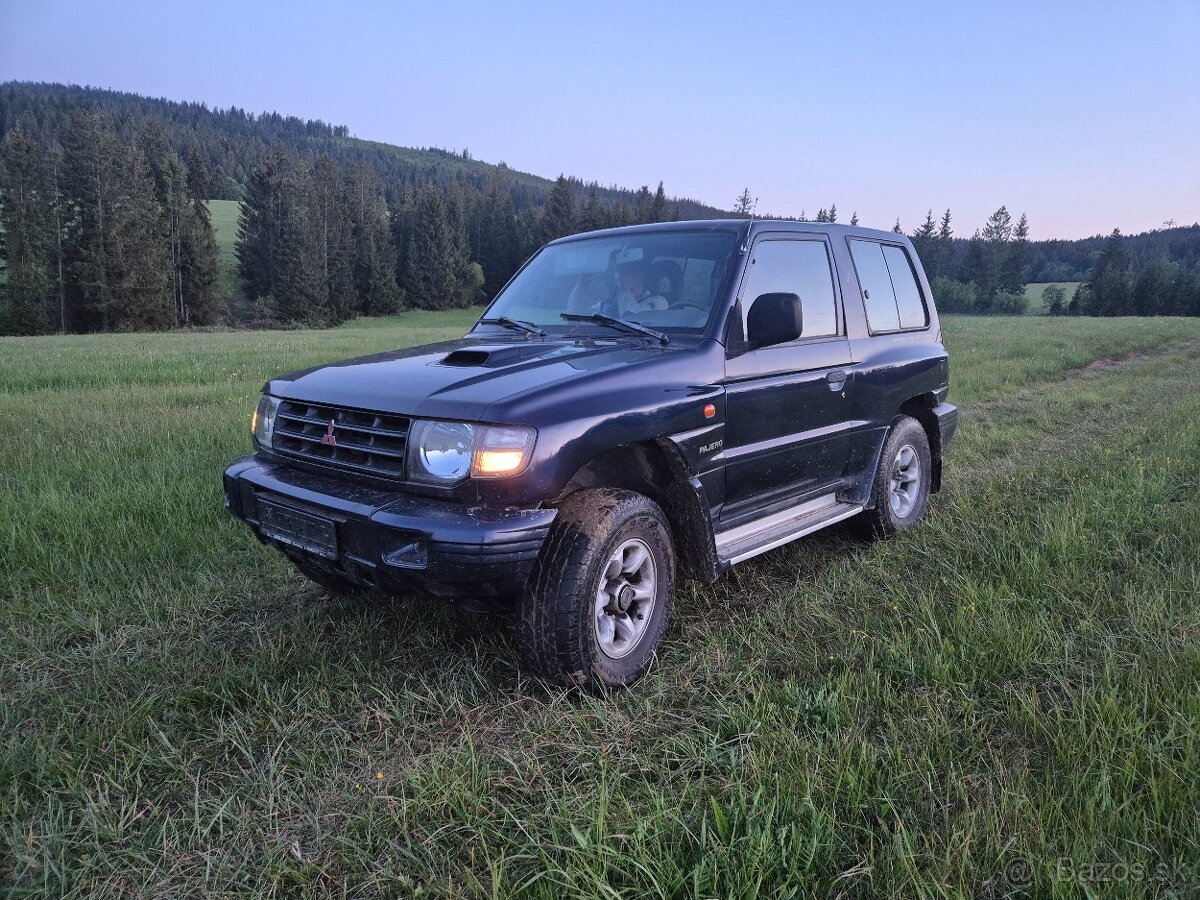 Mitsubishi pajero 2.5