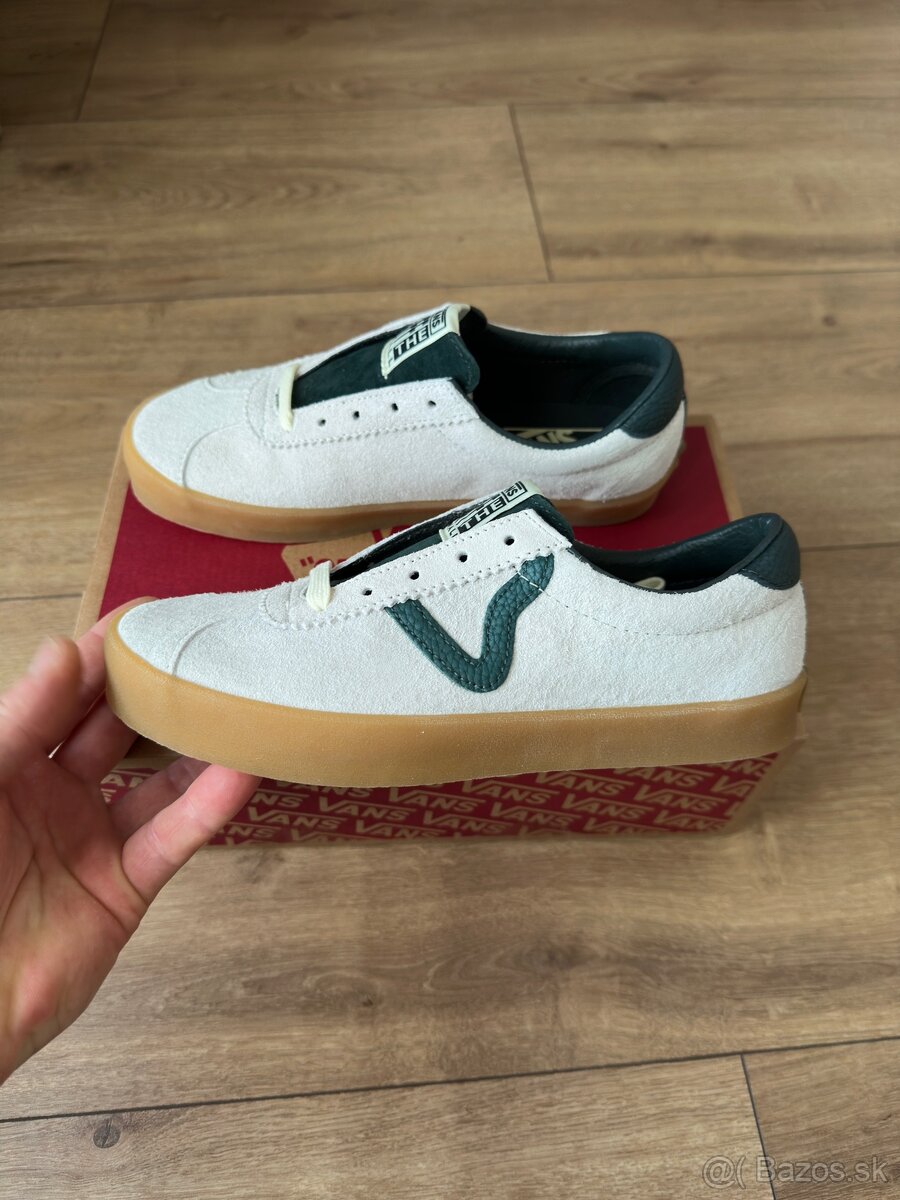 Vans .