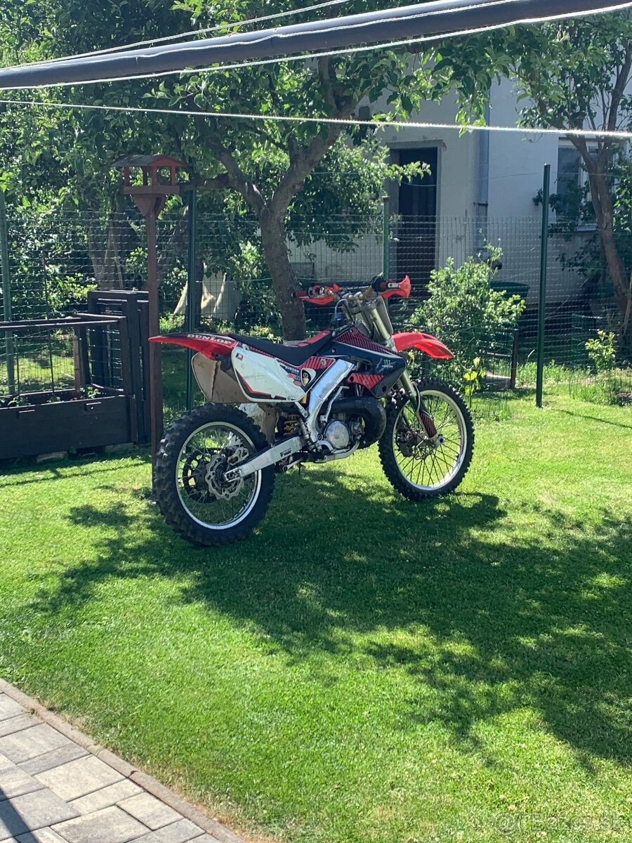 Honda cr 250