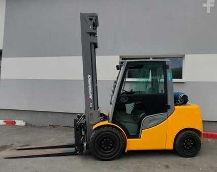 Plynovy VZV Jungheinrich TFG S50s ( 5 ton, 591 m/h)