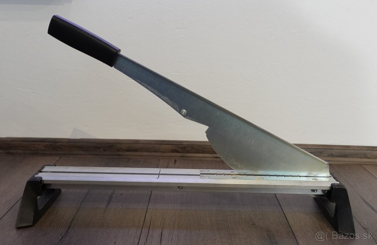 Rezačka na laminátovú podlahu - Wolfcraft LC600