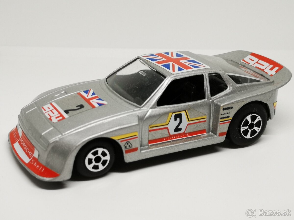 Predám kovový zberateľský model autíčka Porsche 924 Turbo