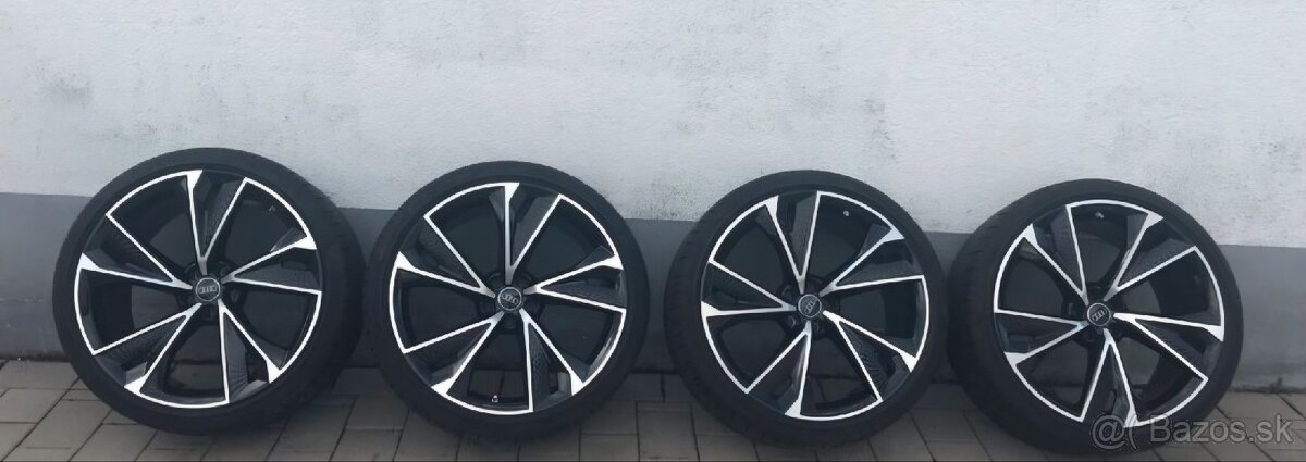 Originál 285 30 r22 Audi RS6 RS7