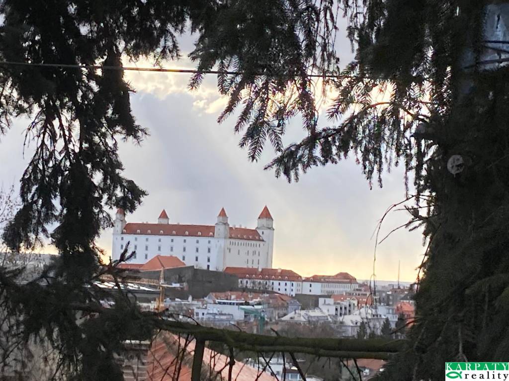 Prenájom 3-izbového bytu, Šulekova, Šulekova, Staré Mesto