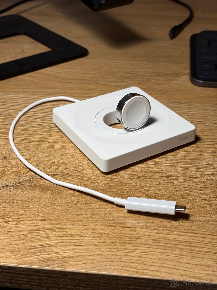 Belkin Apple Watch nabíjačka