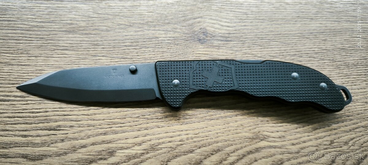 Victorinox EVOKE