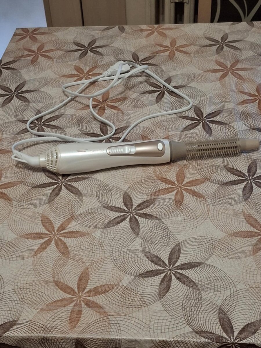 ETA Fenité Teplovzdušná kefa