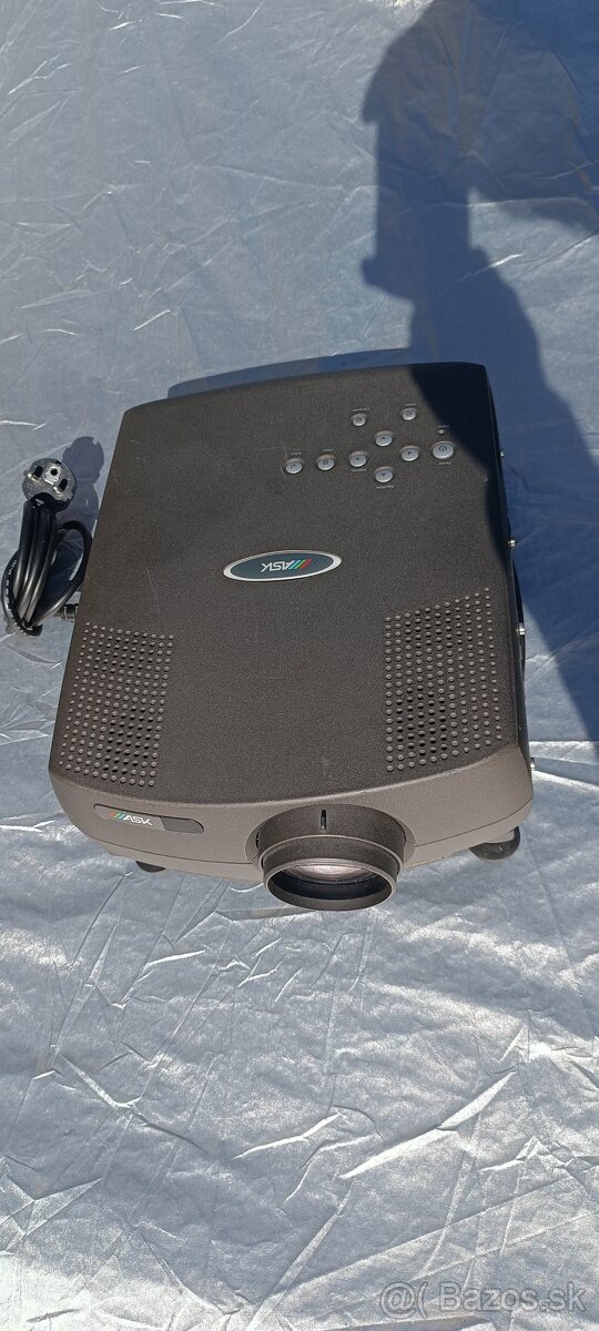 Pojektor PROXIMA DP 6150