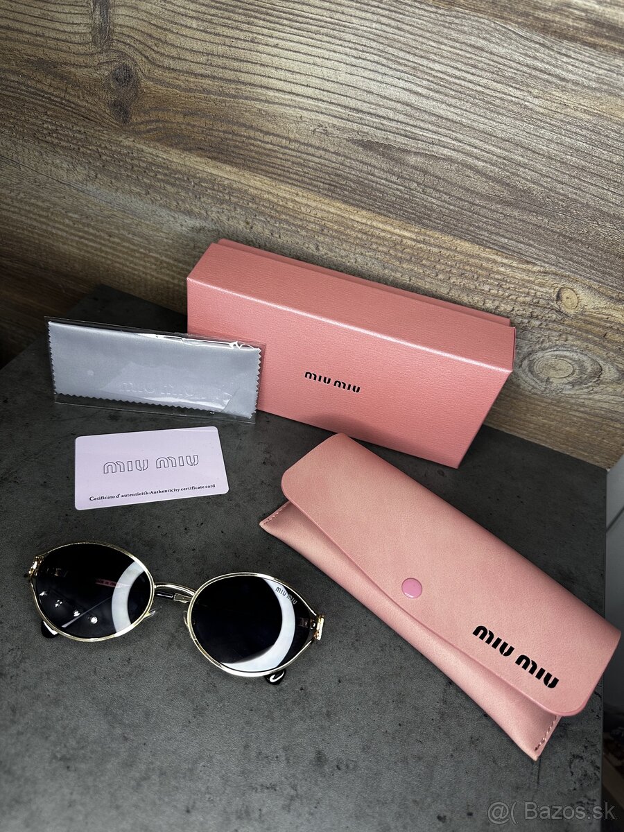 MIU MIU slnečné okuliare
