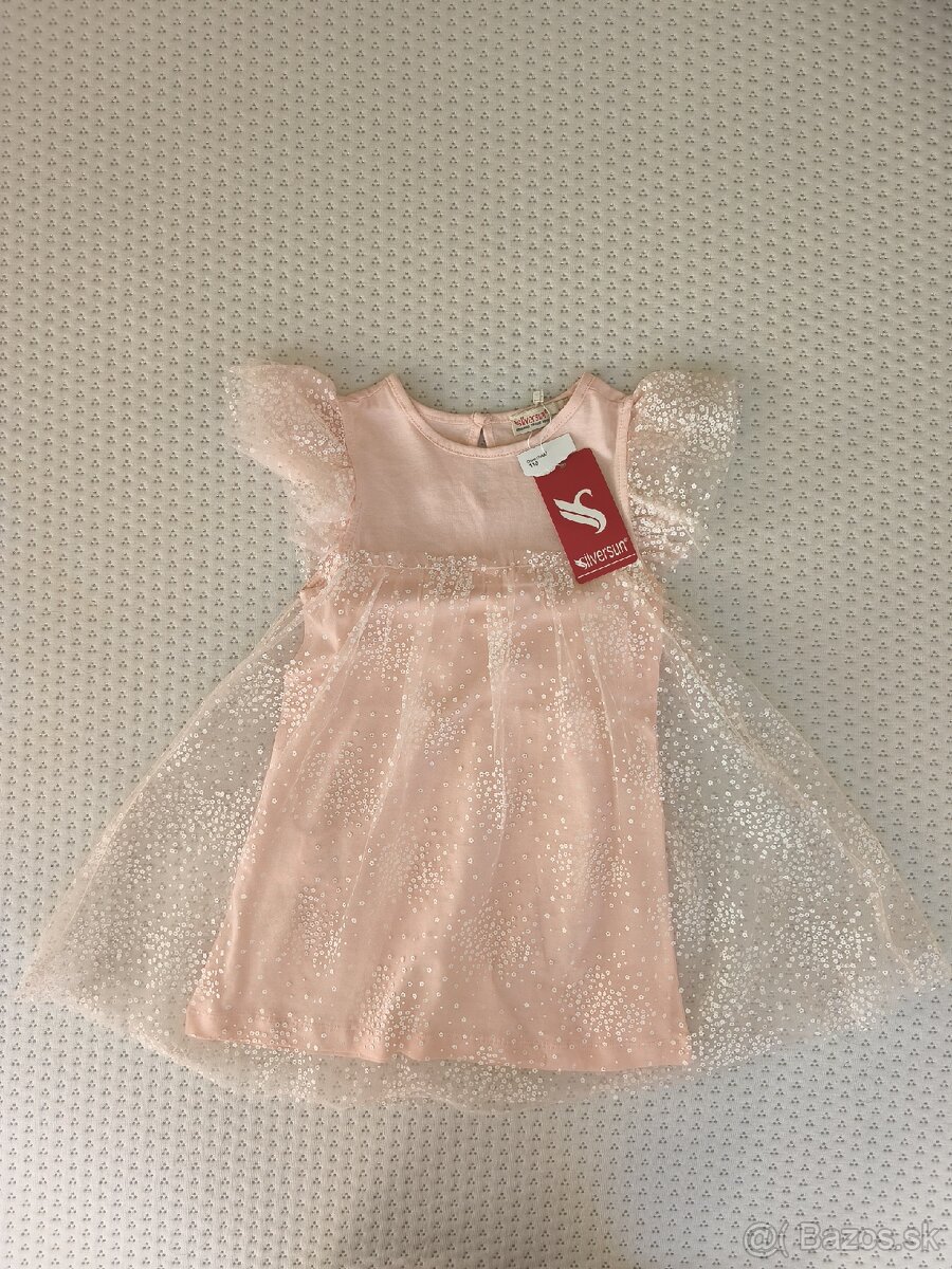 Dievčenské slávnostné šaty