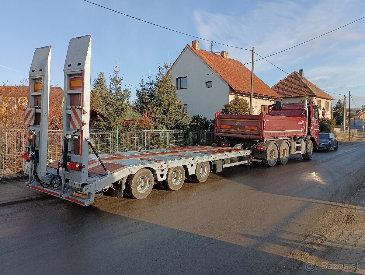 Príves vlek podvalnik nájazdy tri nápravy