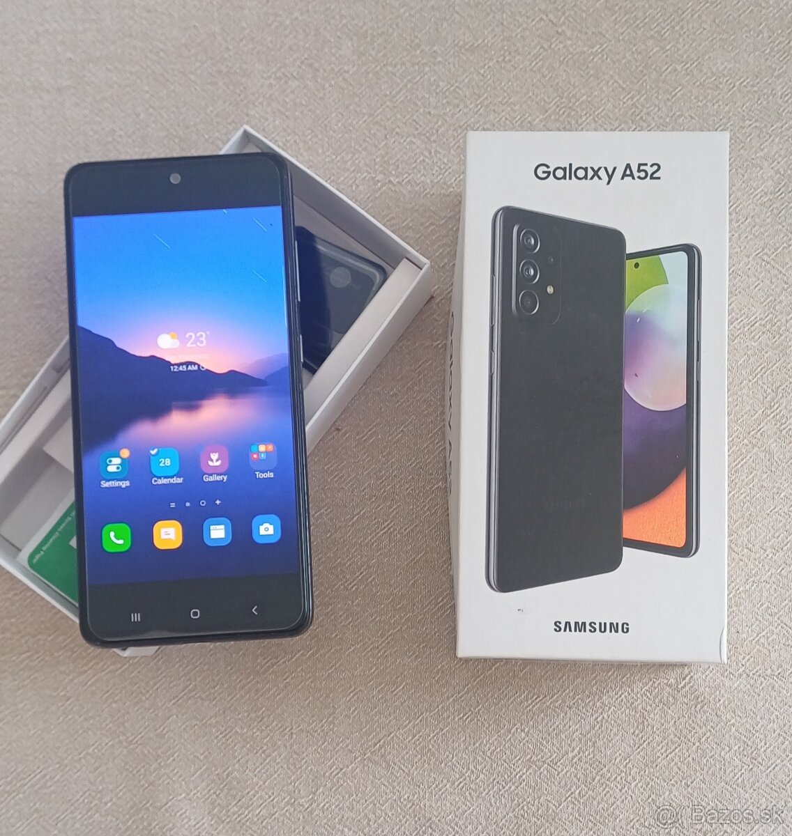 Predám Samsung Galaxy A 52 5G.