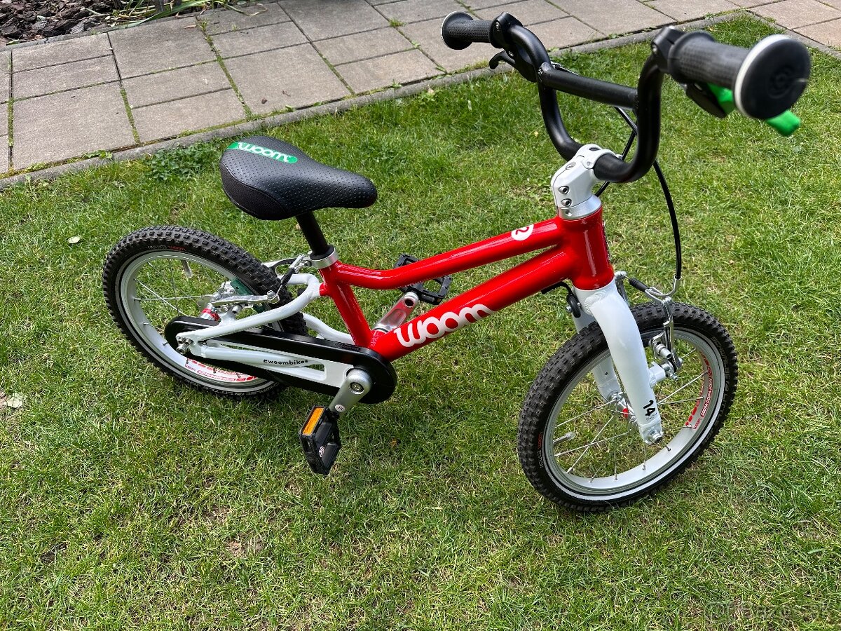 Woom 2 s original stojanom a prilbou 46-51cm