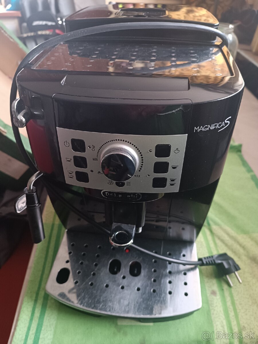 Delonghi Magnifica S