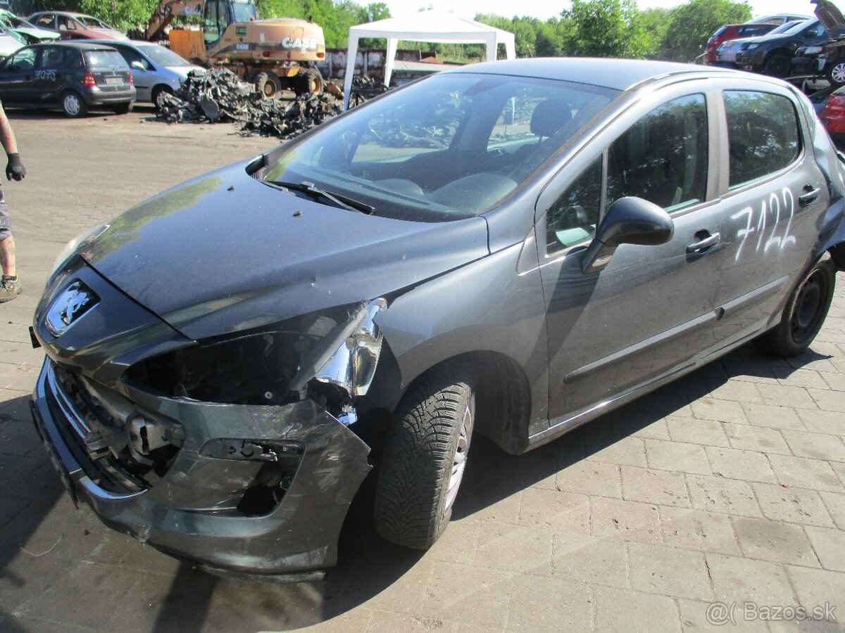 Peugeot 308 rozpredam na nahradne diely