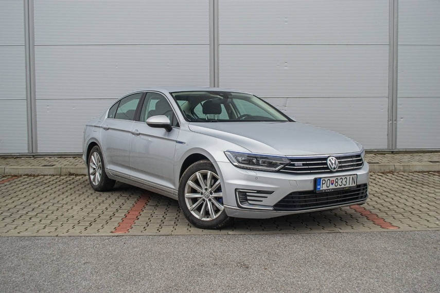 Volkswagen Passat Sedan B8 GTE