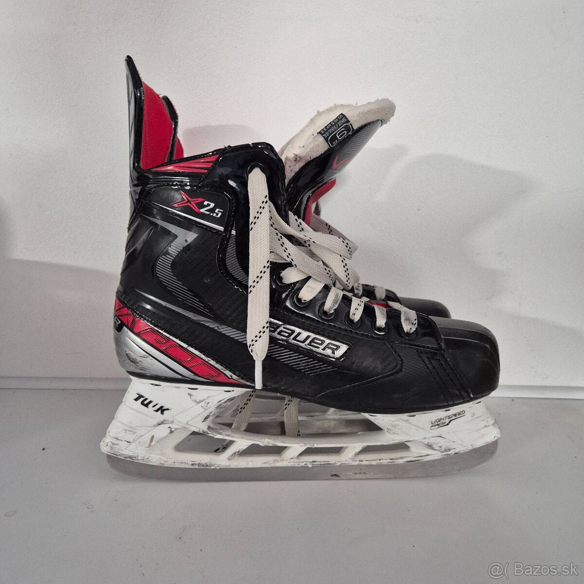 Predám hokejive korčule Bauer Vapor X2.5