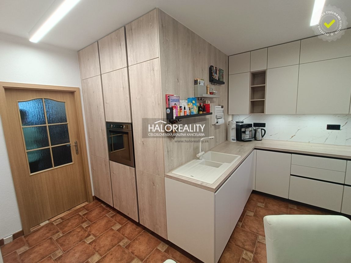 HALO reality - Predaj, štvorizbový byt Topoľčany, Juh