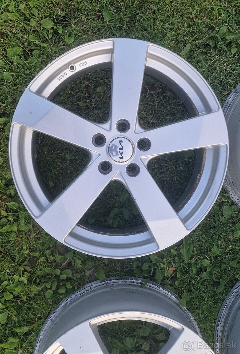 R19 5x114,3 elektrony