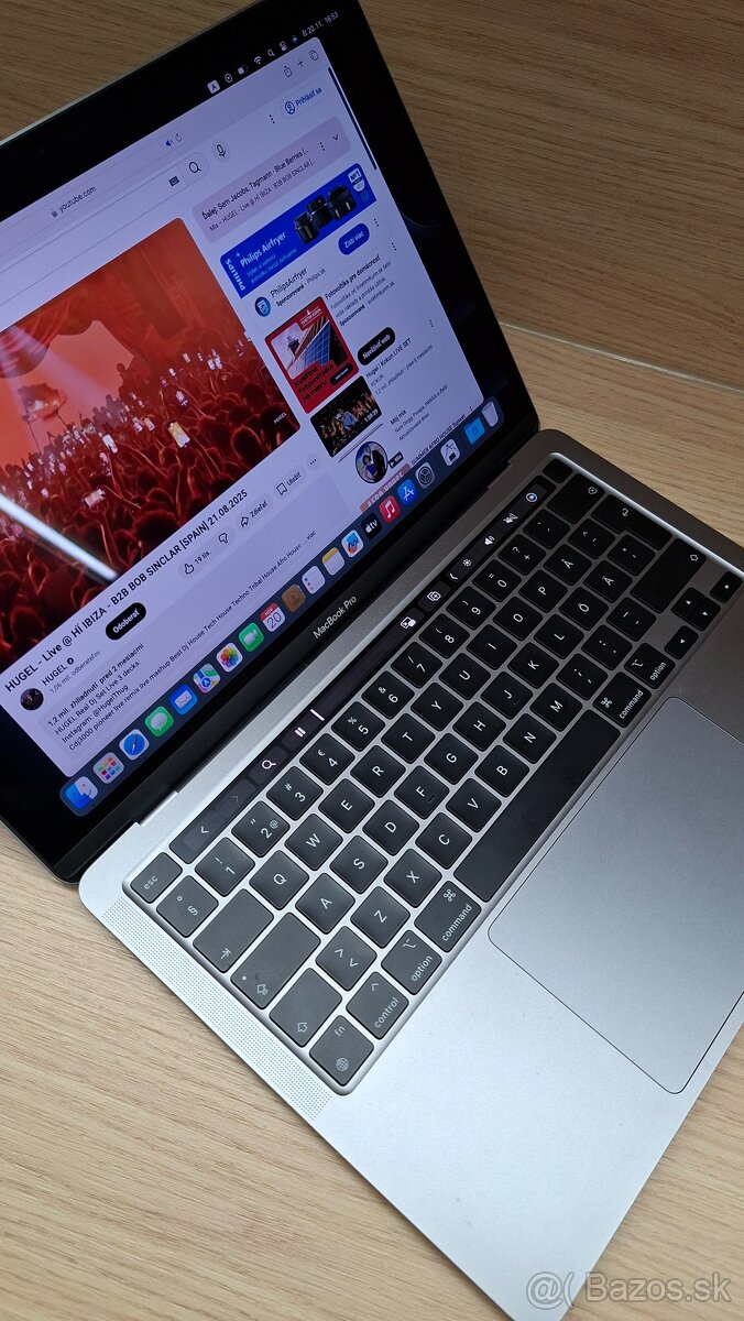 MacBook pro M1
