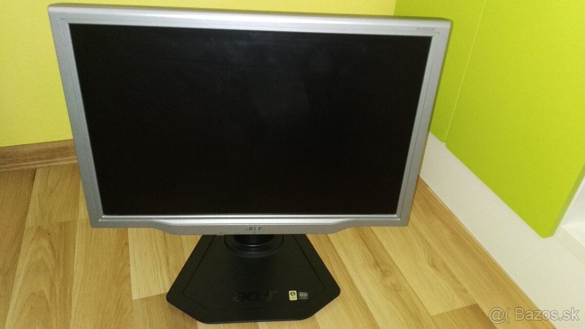 Predám 20" LCD Monitor ACER AL2023W / Repro / PIVOT
