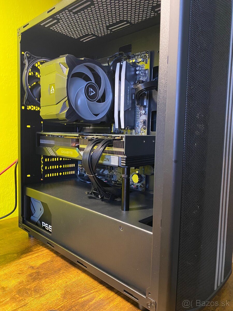 7800 XT GIGABYTE GAMING OC 16GB