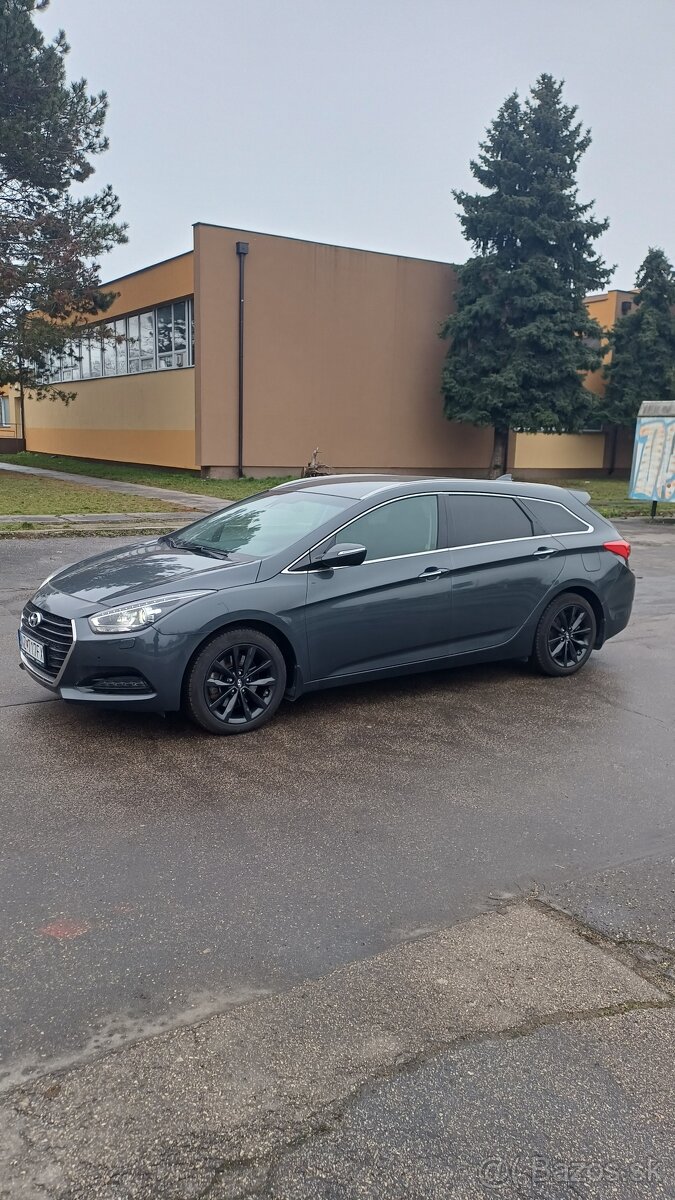 Hyundai i40 CW combi 1.7 CRDI AUTOMAT