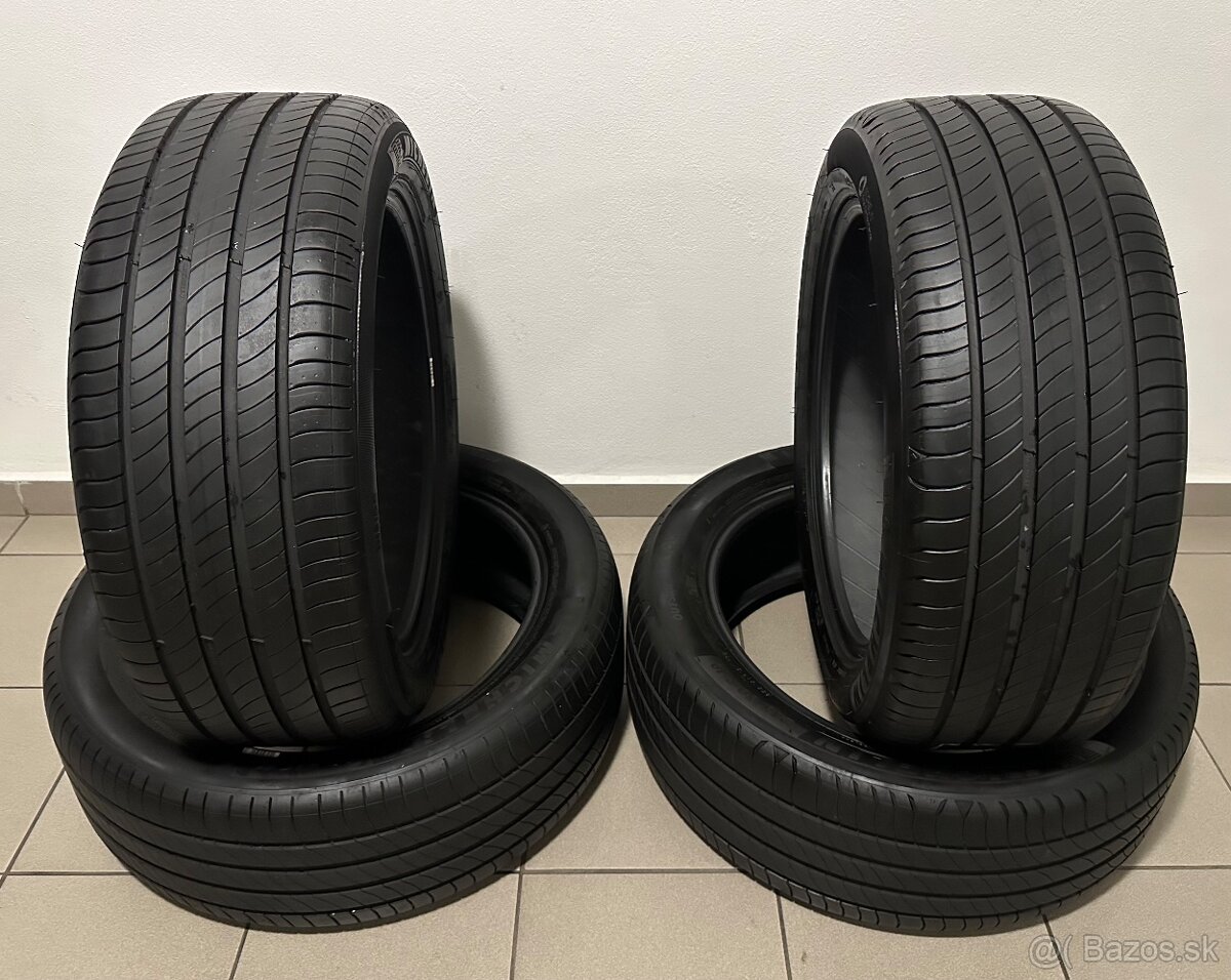 Letné pneu MICHELIN Pilot Primacy 4 235/50 R19