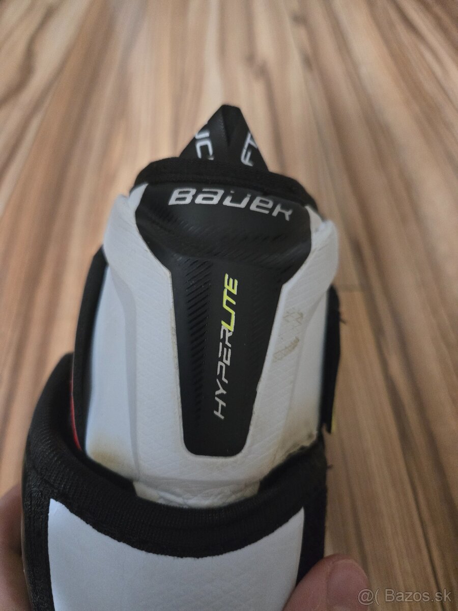 Predam hokejove veci