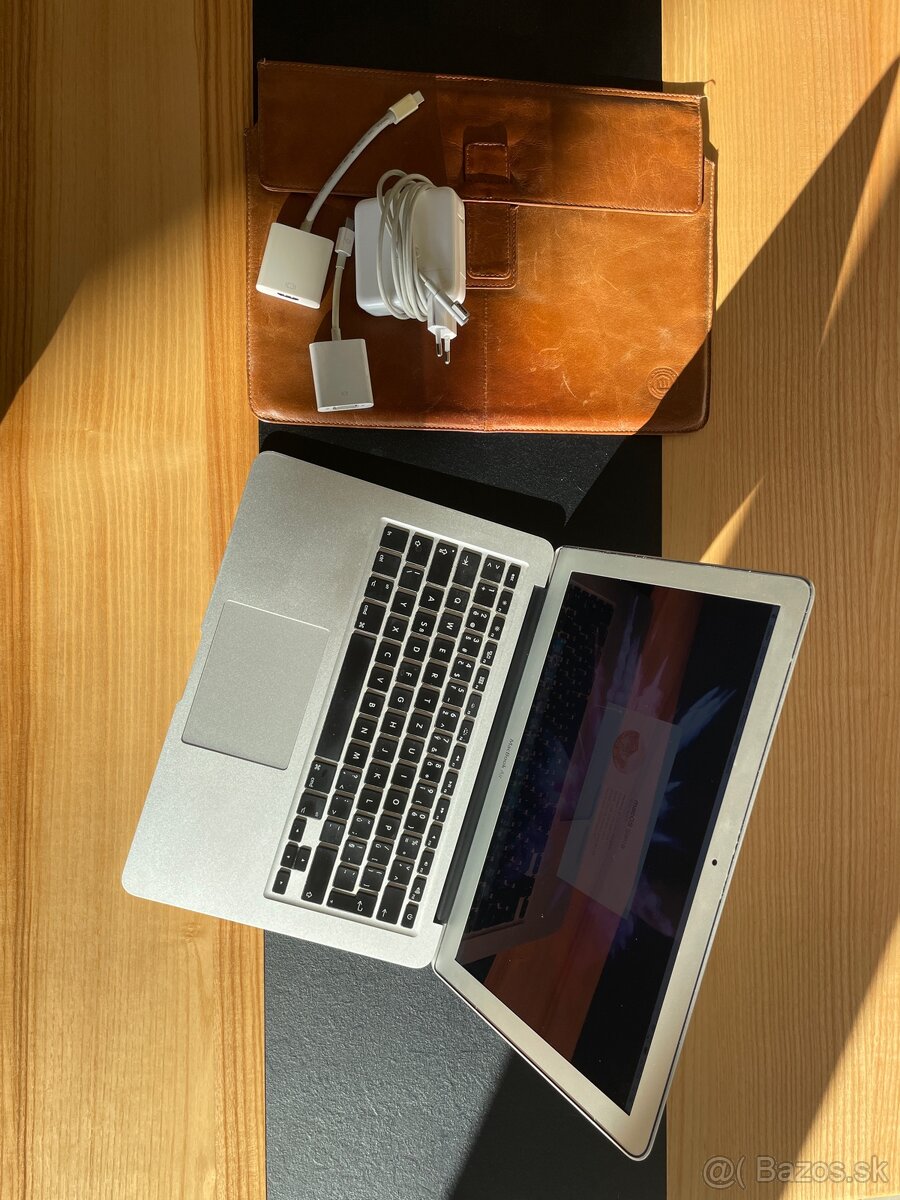 MacBook Air 13-inch, Mid 2011