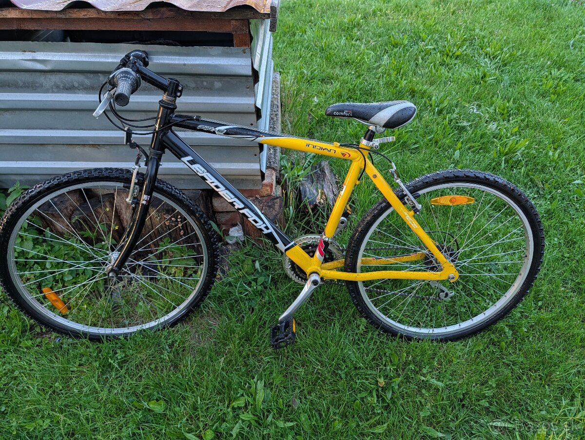 Bicykel LEADER
