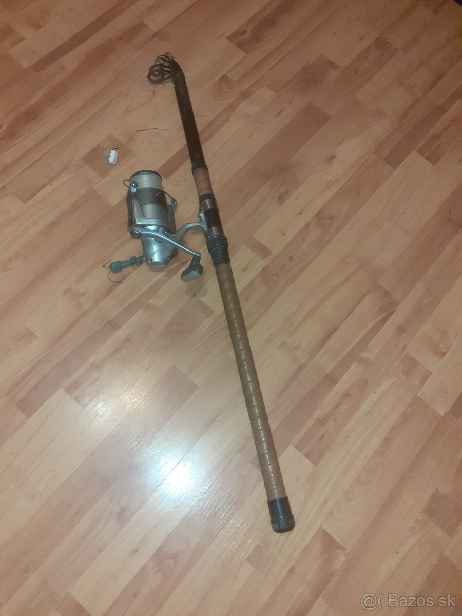 Esox teleskopický prut