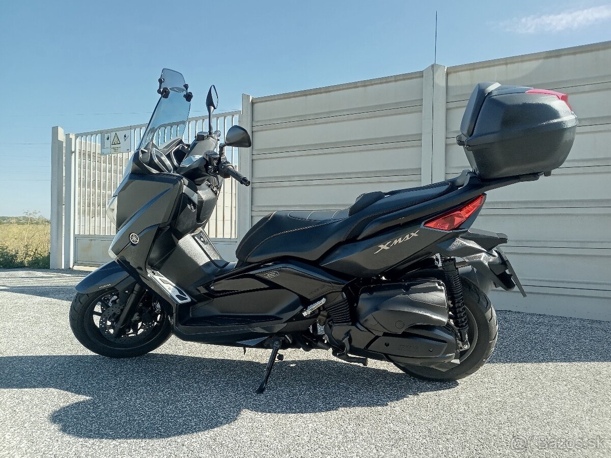 Yamaha xmax 400