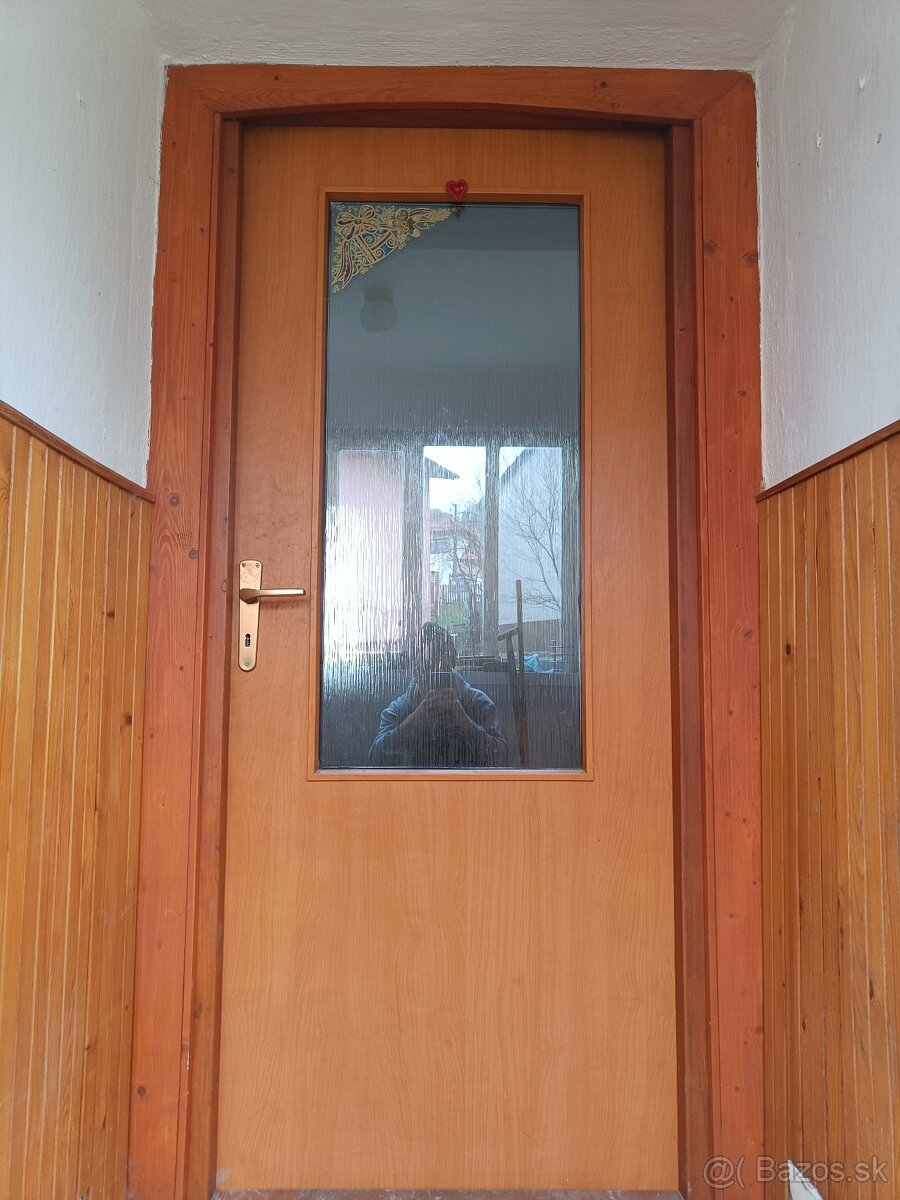 Vnútorné drevené dvere 85