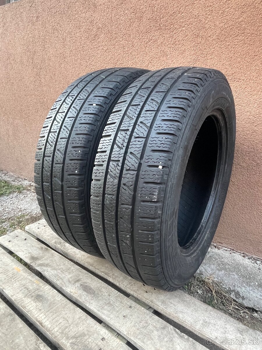 Pirelli 205/65 R16C 2x=50e