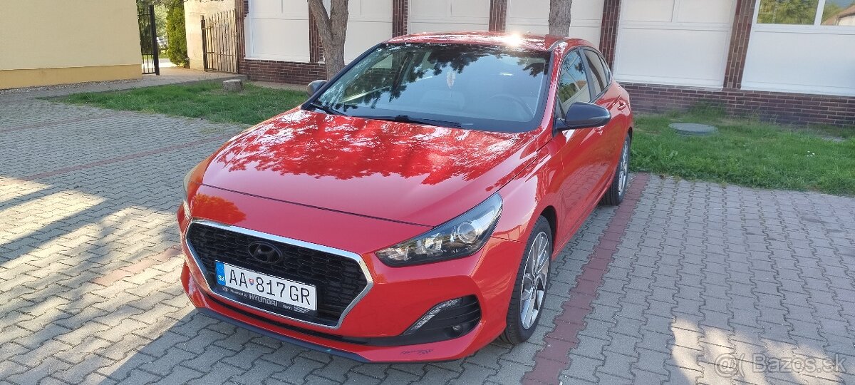 Hyundai i30 fastback 1.4 T-GDi